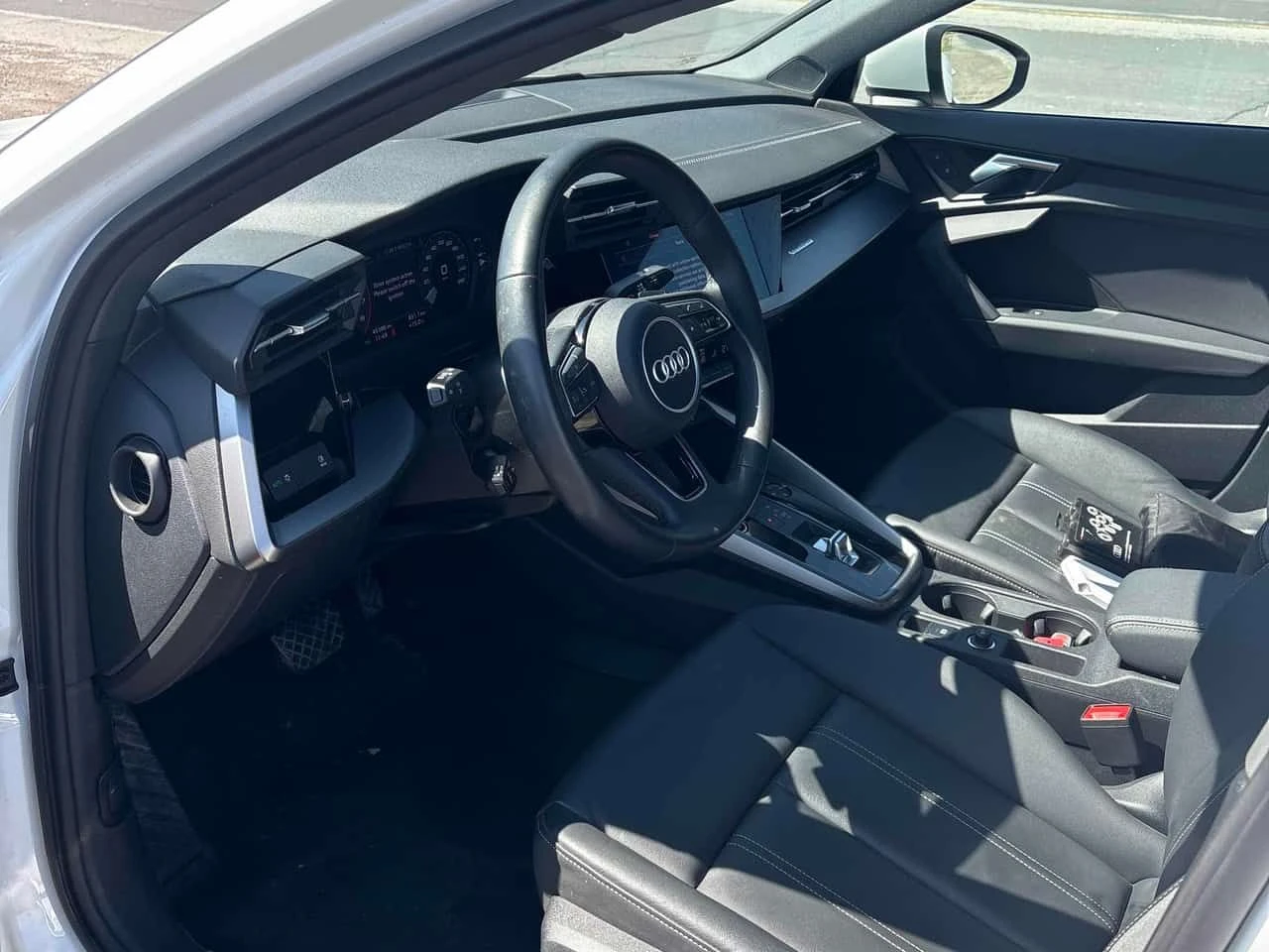 Audi A3 Komfort  CARFAX, снимка 5 - Автомобили и джипове - 54315525