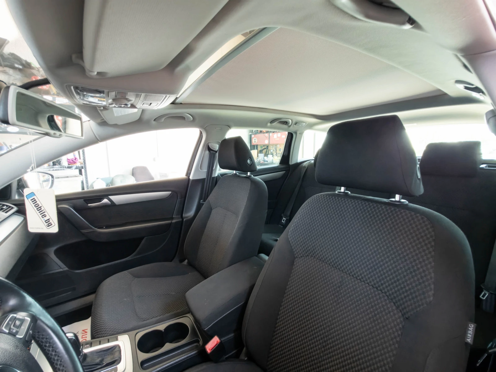 VW Passat 2.0* TDI* NAVI* TOP, снимка 10 - Автомобили и джипове - 55642129