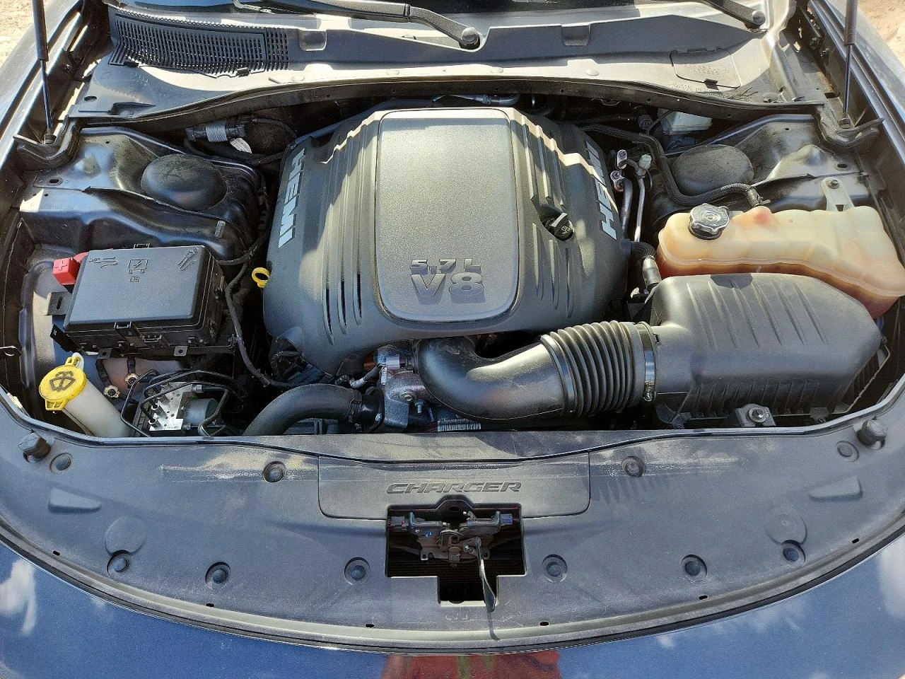 Dodge Charger 5.7l R/T, снимка 11 - Автомобили и джипове - 55995607
