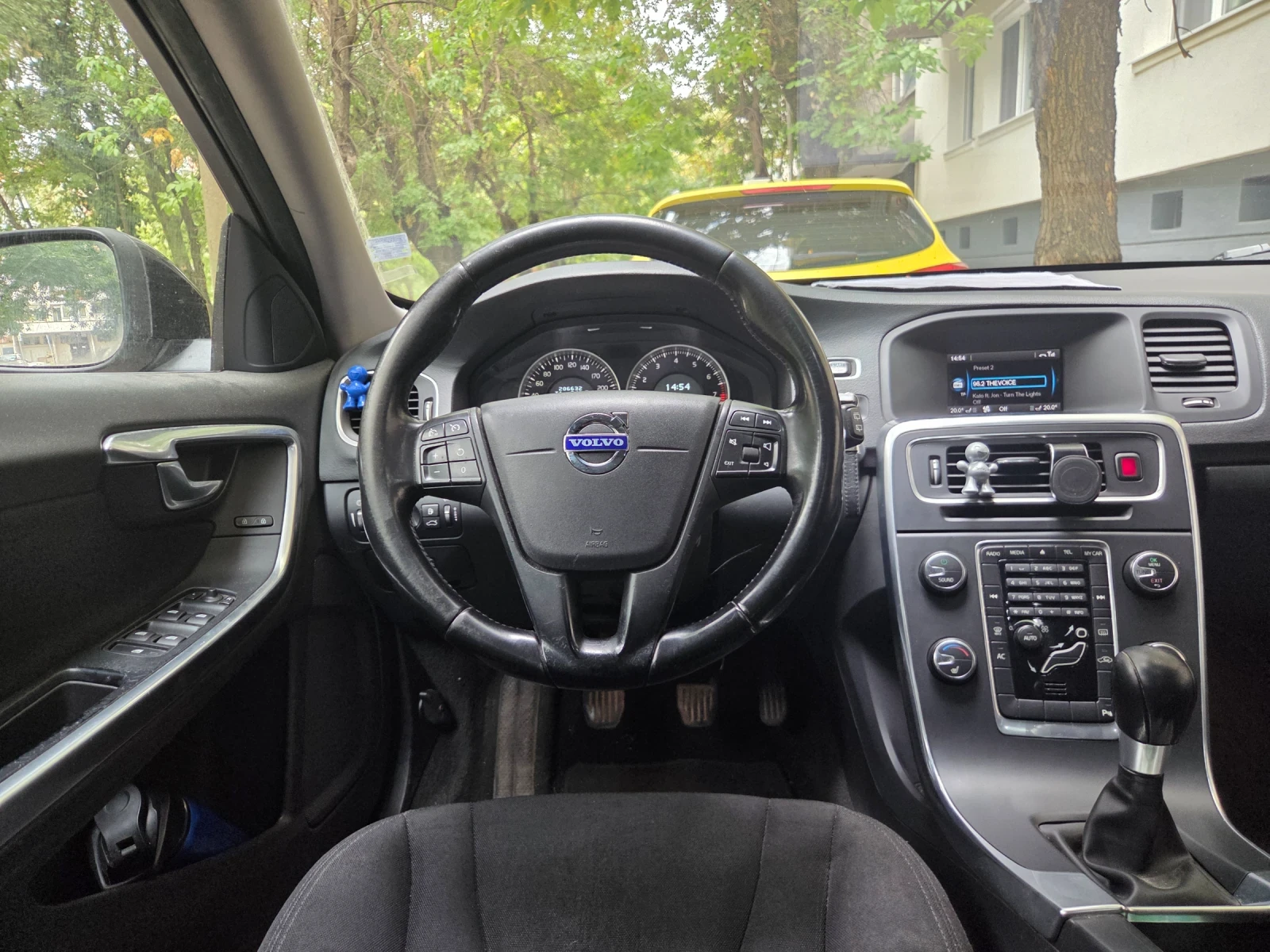 Volvo V60 T5 | Mobile.bg � ����������� 15