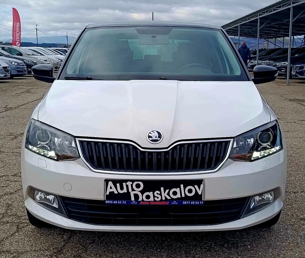 Skoda Fabia 1, 0 I , снимка 2 - Автомобили и джипове - 56626573