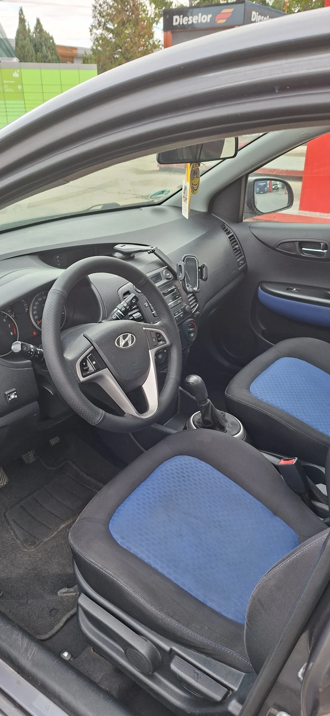 Hyundai I20, снимка 7 - Автомобили и джипове - 56707841