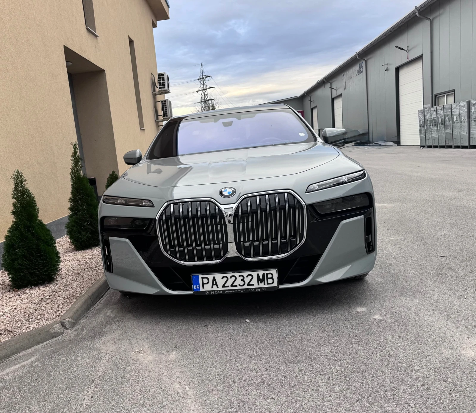 BMW 740 xDrive Sedan, снимка 3 - Автомобили и джипове - 56717148