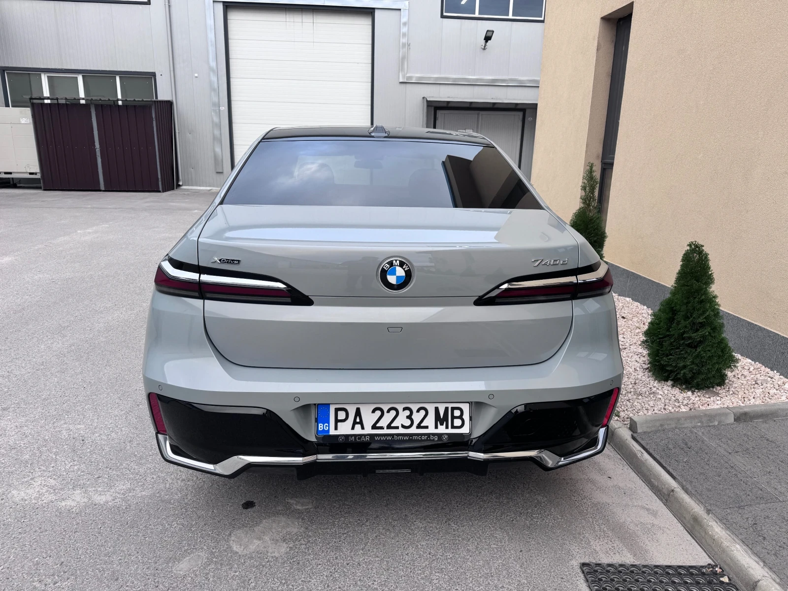 BMW 740 xDrive Sedan, снимка 4 - Автомобили и джипове - 56717148