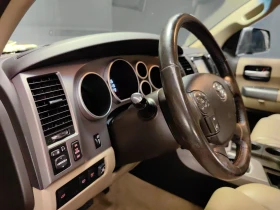 Toyota Sequoia 5.7* ГАЗ-БЕНЗИН* 6+ 1* LIMITED* 4x4* РЕГ* ПЕРФЕКТН, снимка 14