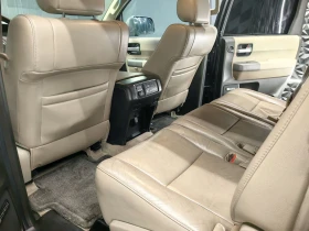 Toyota Sequoia 5.7* ГАЗ-БЕНЗИН* 6+ 1* LIMITED* 4x4* РЕГ* ПЕРФЕКТН, снимка 10
