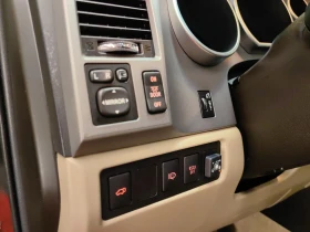 Toyota Sequoia 5.7* ГАЗ-БЕНЗИН* 6+ 1* LIMITED* 4x4* РЕГ* ПЕРФЕКТН, снимка 15