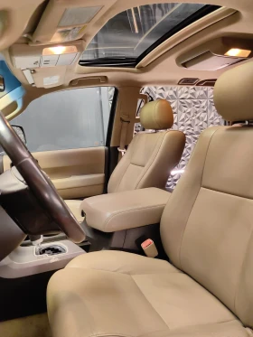 Toyota Sequoia 5.7* ГАЗ-БЕНЗИН* 6+ 1* LIMITED* 4x4* РЕГ* ПЕРФЕКТН, снимка 17