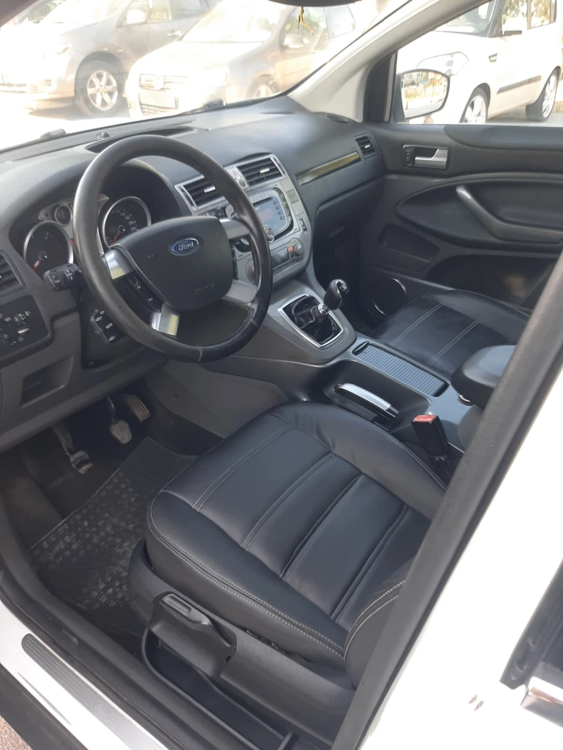 Ford Kuga 29  4.4 панорама, снимка 11 - Автомобили и джипове - 47134528