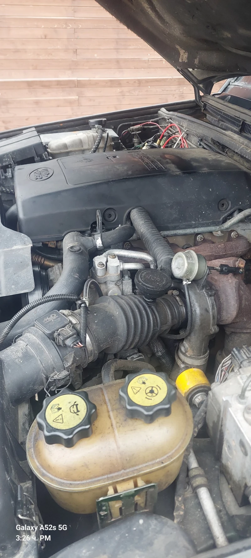 Land Rover Discovery, снимка 12 - Автомобили и джипове - 52743904