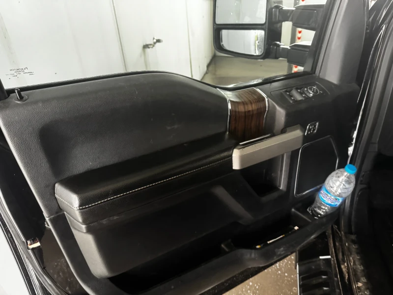 Ford F150 3.5V6 10 скорости Lariat , снимка 6 - Автомобили и джипове - 53556279