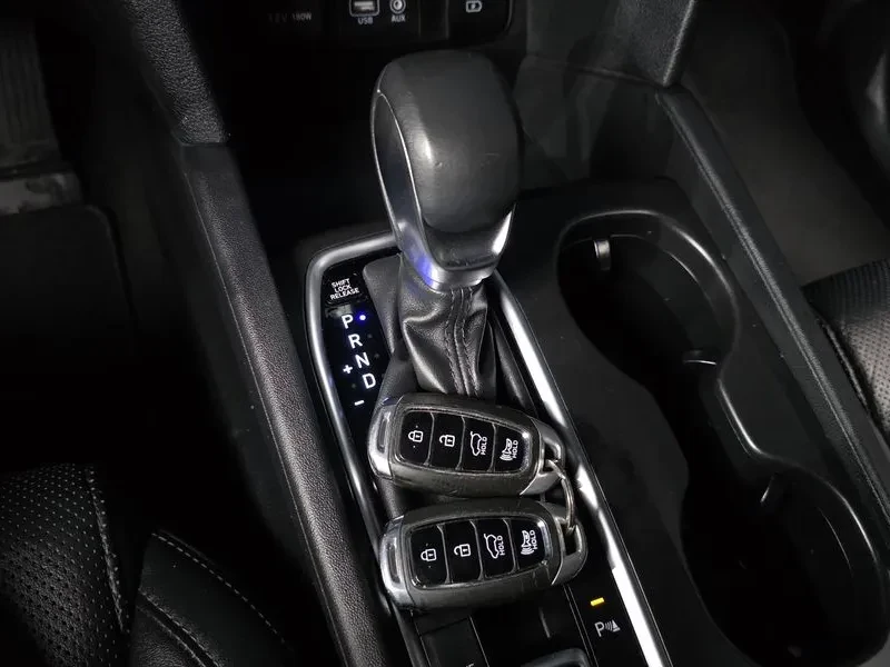 Hyundai Santa fe 2.0, снимка 9 - Автомобили и джипове - 54255498