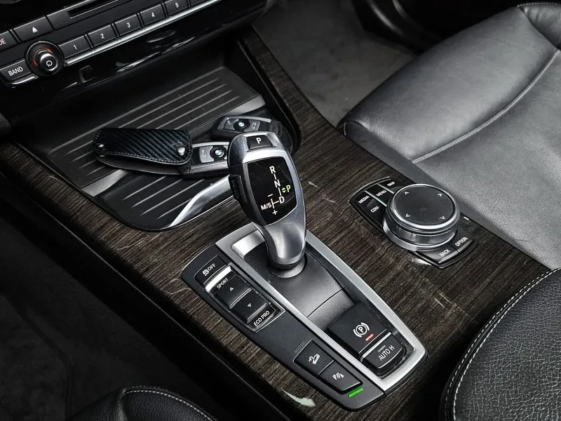 BMW X4 2.0d, снимка 9 - Автомобили и джипове - 54604897