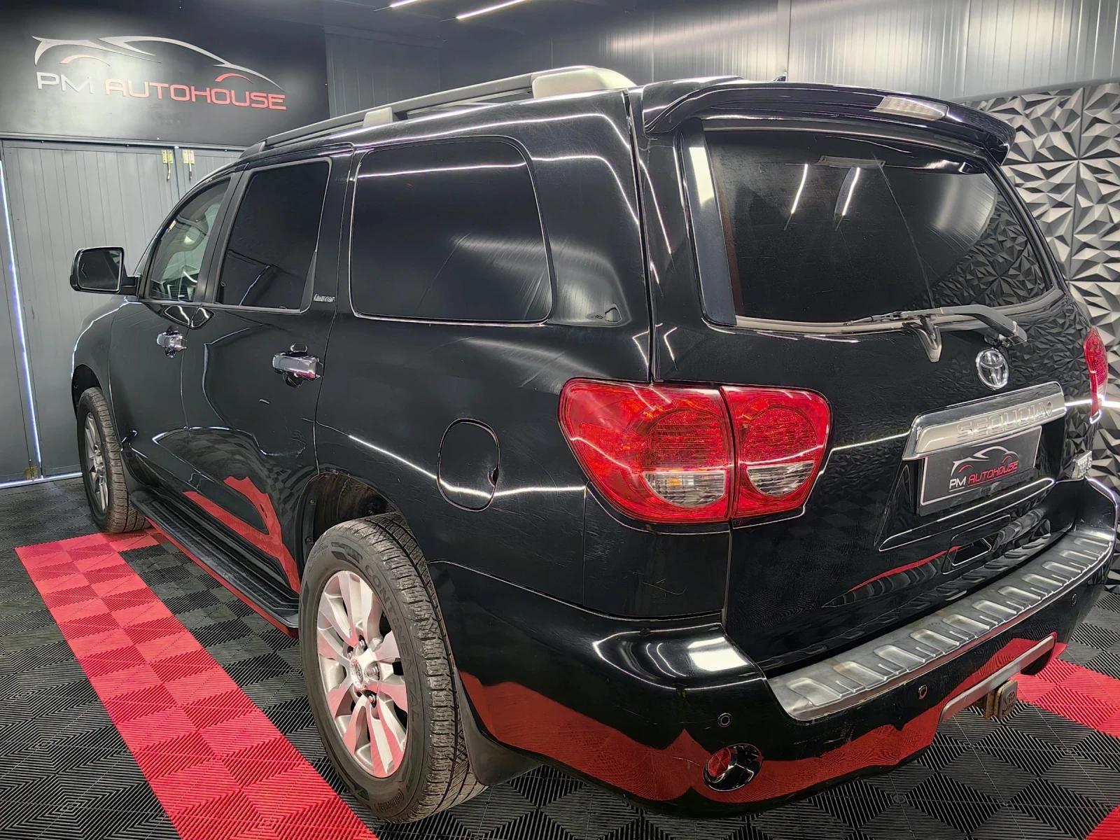 Toyota Sequoia 5.7* ГАЗ-БЕНЗИН* 6+ 1* LIMITED* 4x4* РЕГ* ПЕРФЕКТН - изображение 3