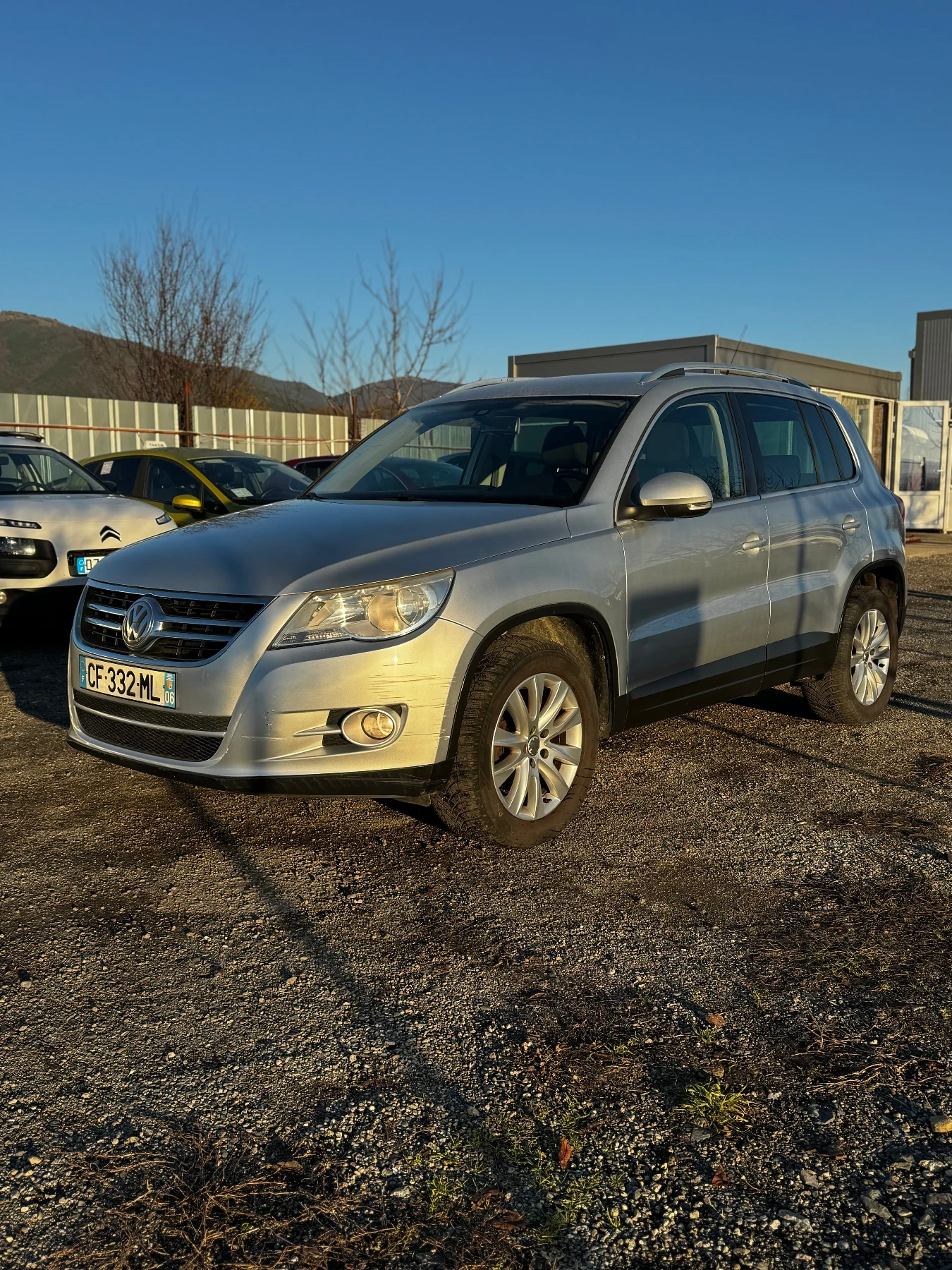 VW Tiguan 2.0 tdi 4x4 Нави - изображение 2