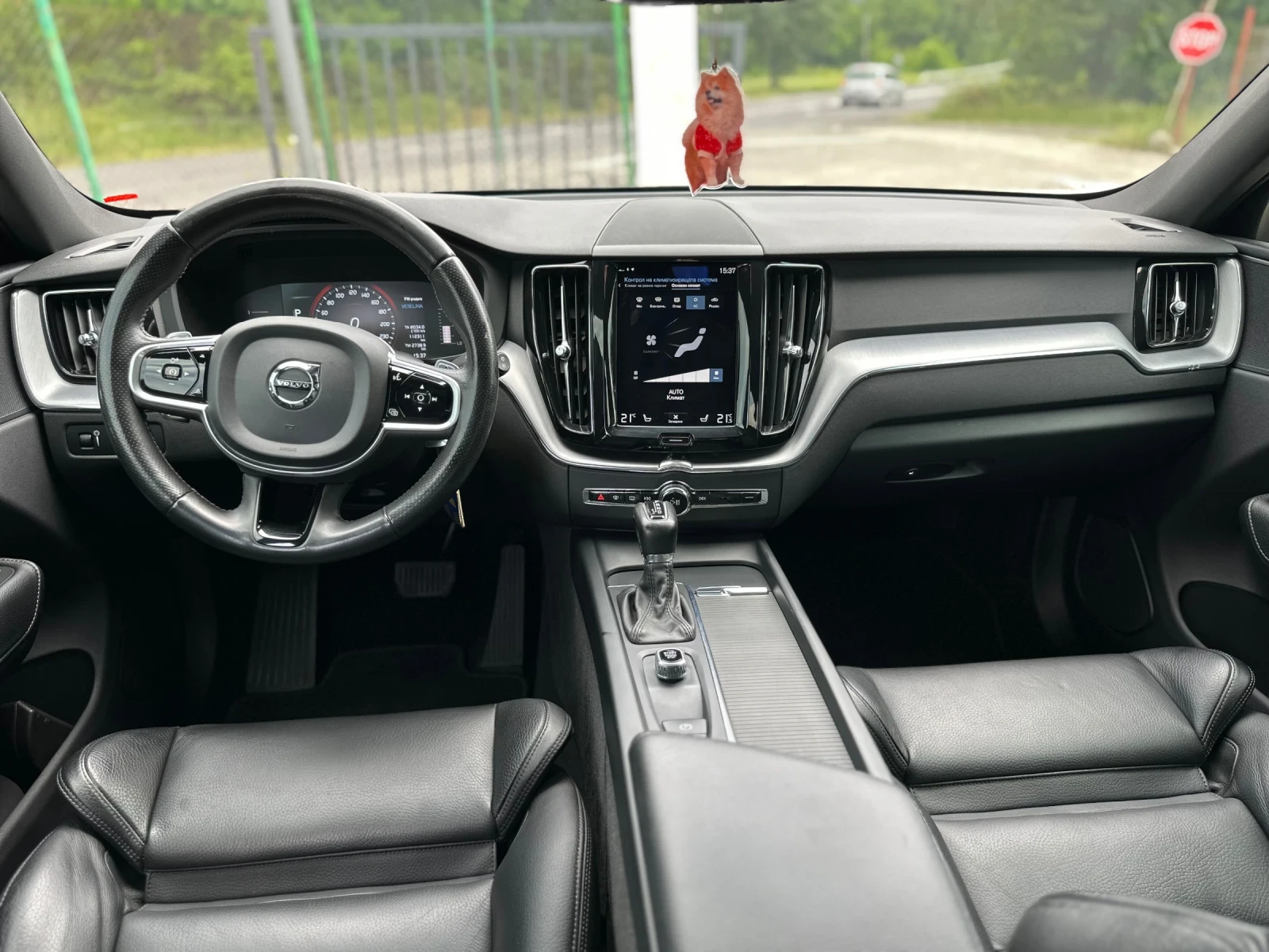 Volvo XC60 T5, снимка 12 - Автомобили и джипове - 53306591