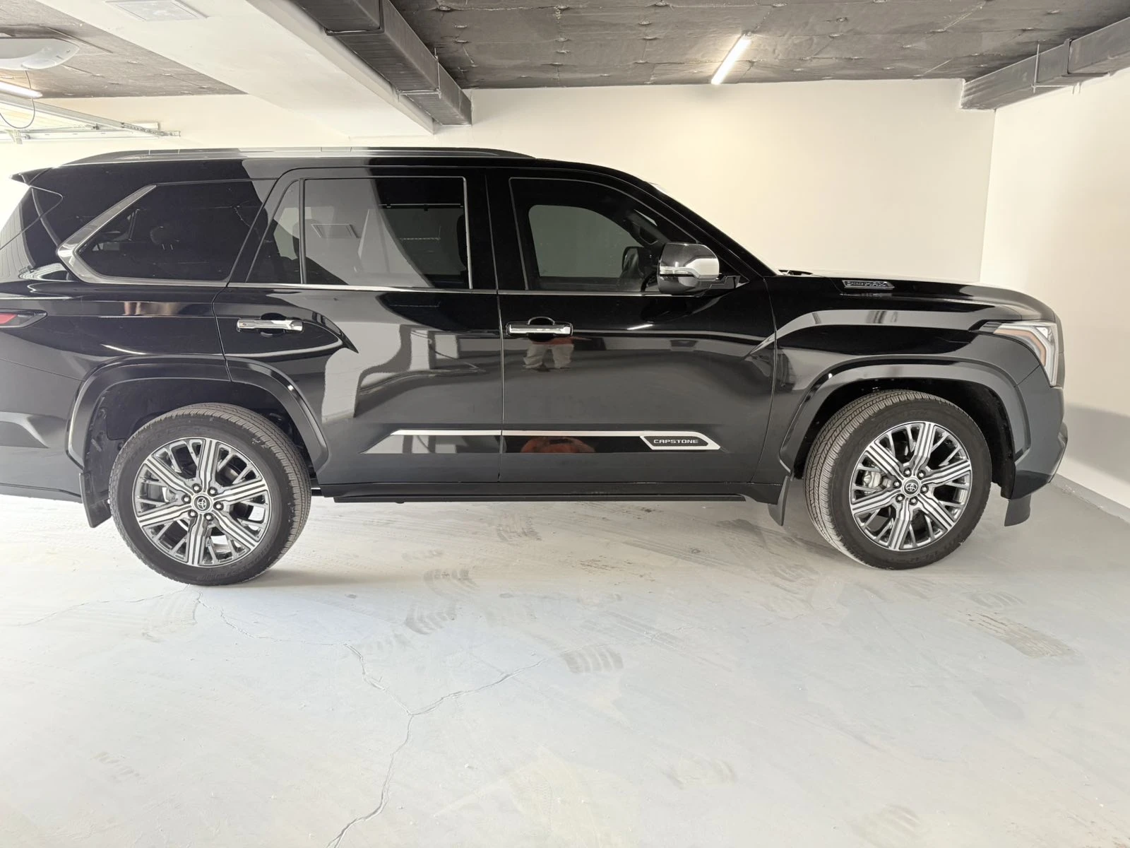 Toyota Sequoia, снимка 9 - Автомобили и джипове - 53826882