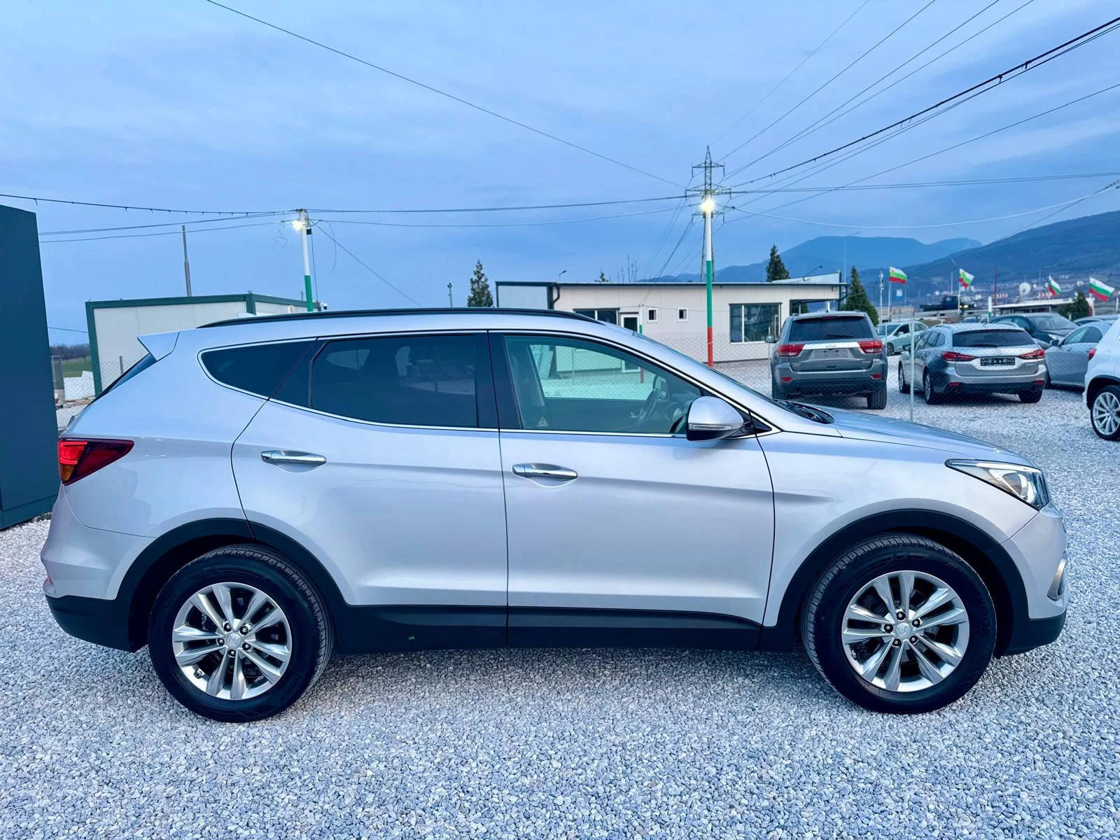 Hyundai Santa fe ::STYLE::4X4::FACELIFT::1 собственик, снимка 4 - Автомобили и джипове - 53894307