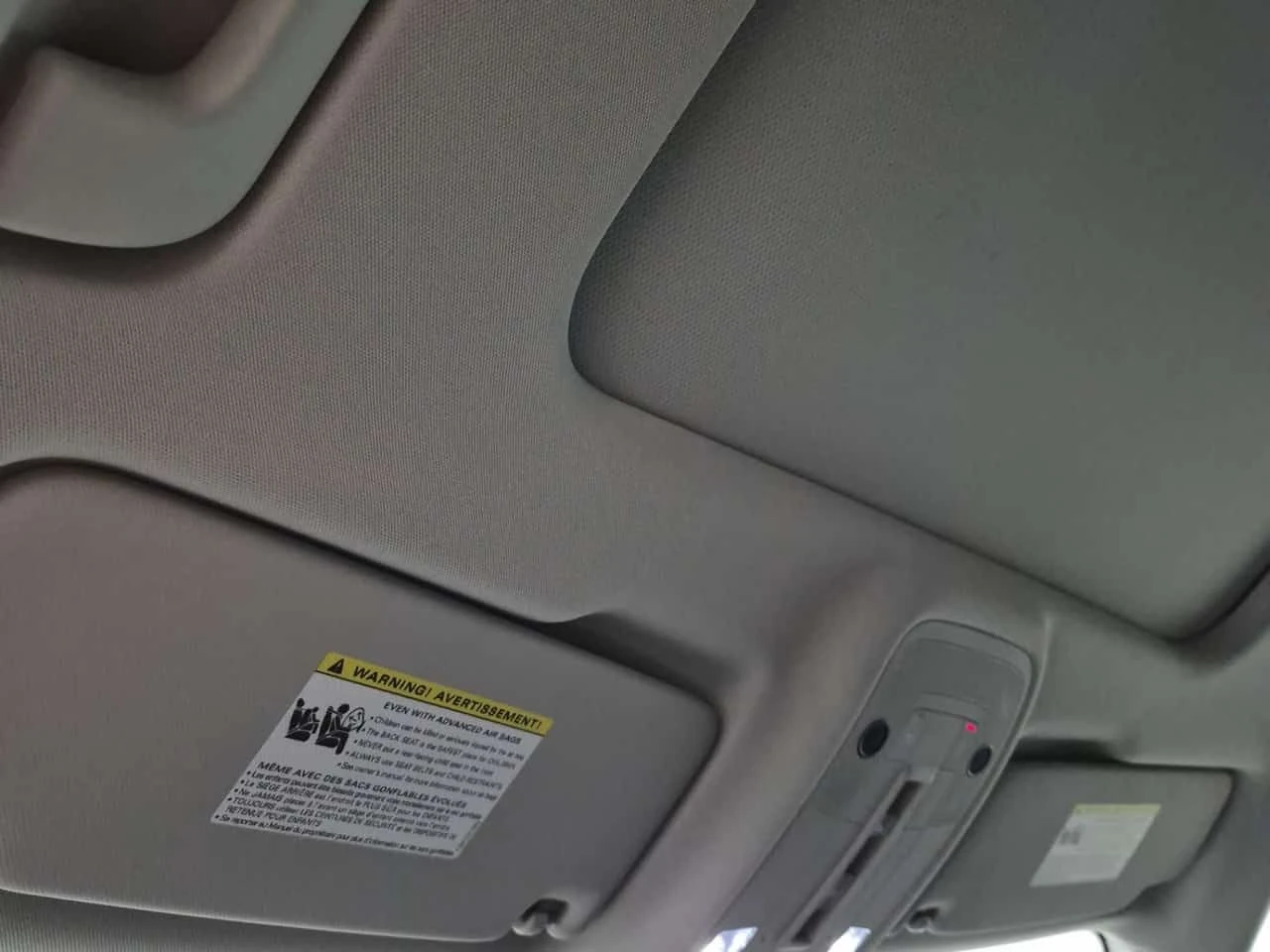 Audi Q3 * PREMIUM * CARFAX * ПАНОРАМА * 2 КЛЮЧА * , снимка 14 - Автомобили и джипове - 54144083