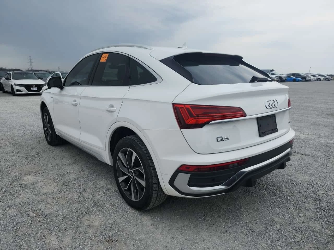 Audi Q5 Sportback CARFAX, снимка 4 - Автомобили и джипове - 54339739