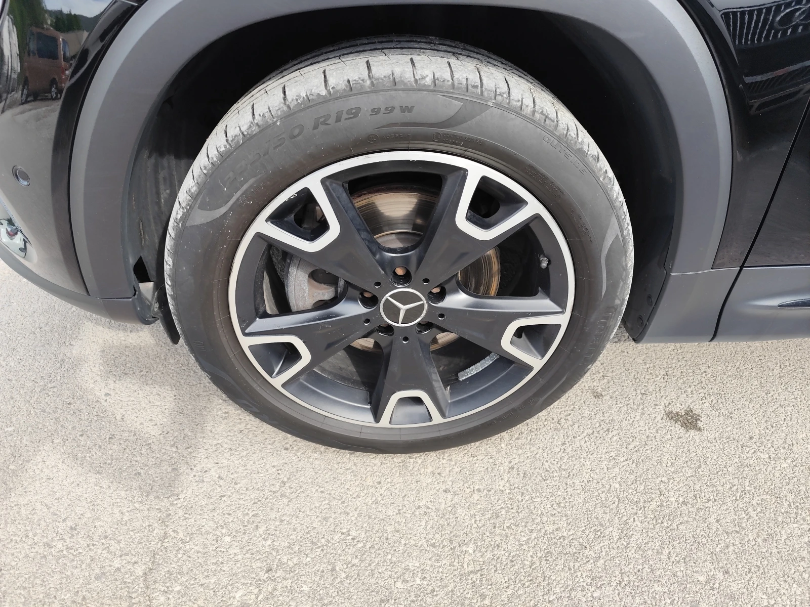 Mercedes-Benz GLB 220 D* LED* NAVI* VIRTUAL COCKPIT* HEAD UP* ПОДГРЕВ, снимка 17 - Автомобили и джипове - 54515638