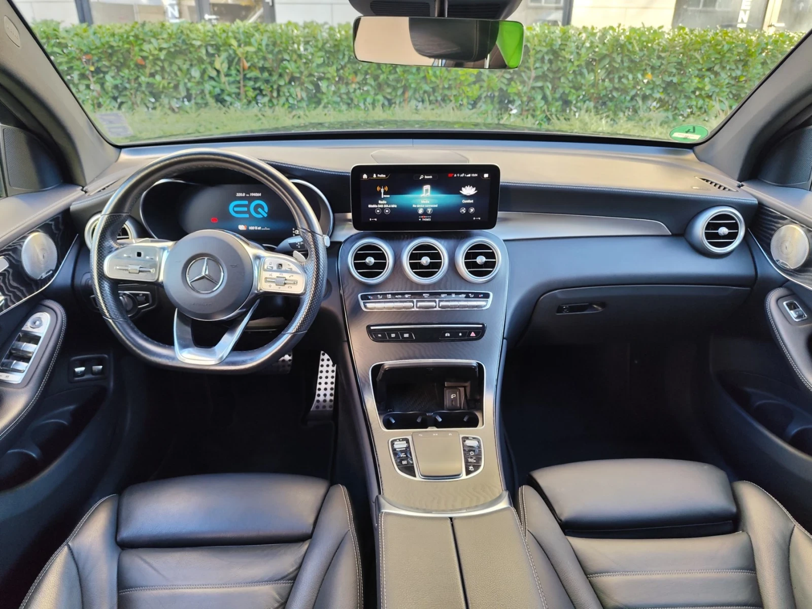 Mercedes-Benz GLC 300 Plug in hibrid COUPE AMG , снимка 5 - Автомобили и джипове - 55103906