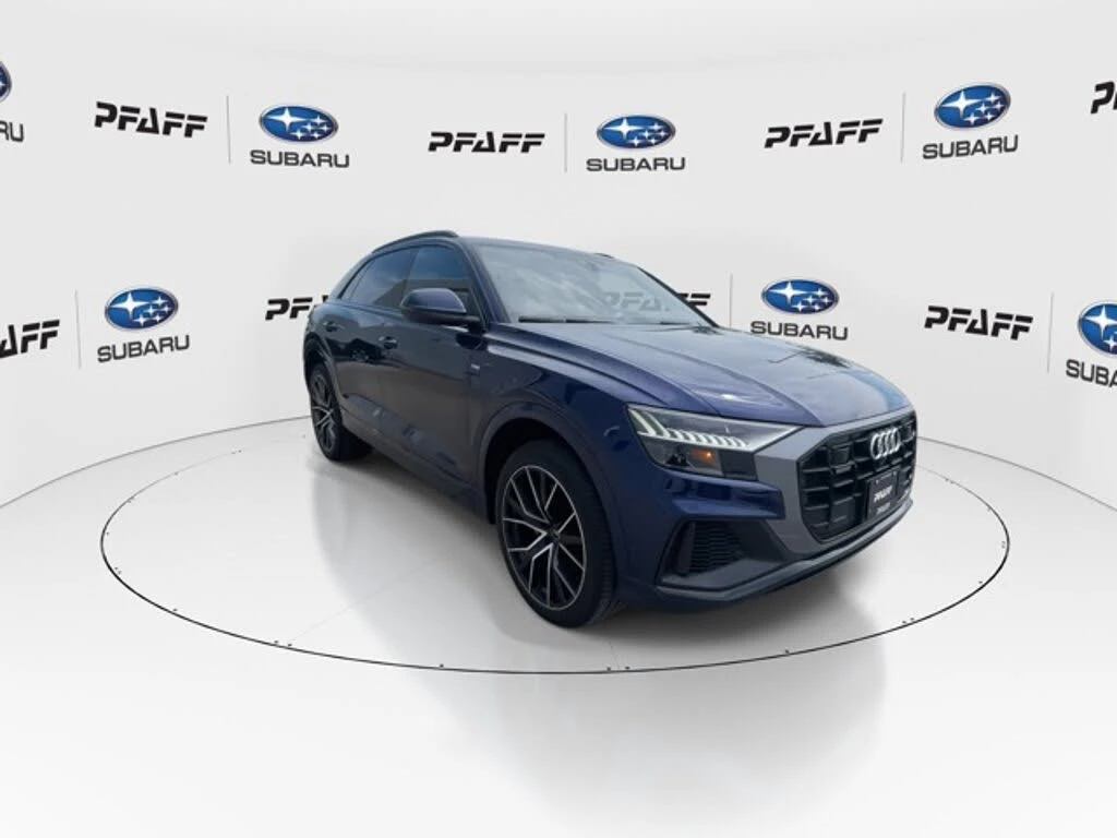 Audi Q8 3.0 55TFSI Quattro , снимка 2 - Автомобили и джипове - 56074435