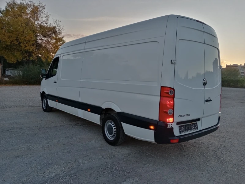 VW Crafter Макси база, снимка 4 - Бусове и автобуси - 47596236