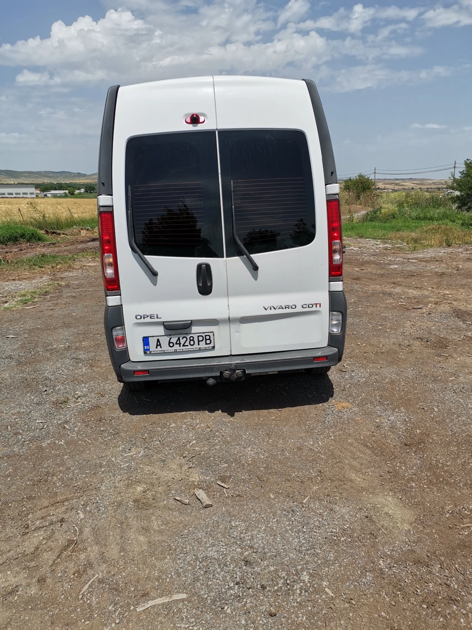 Opel Vivaro  - изображение 10