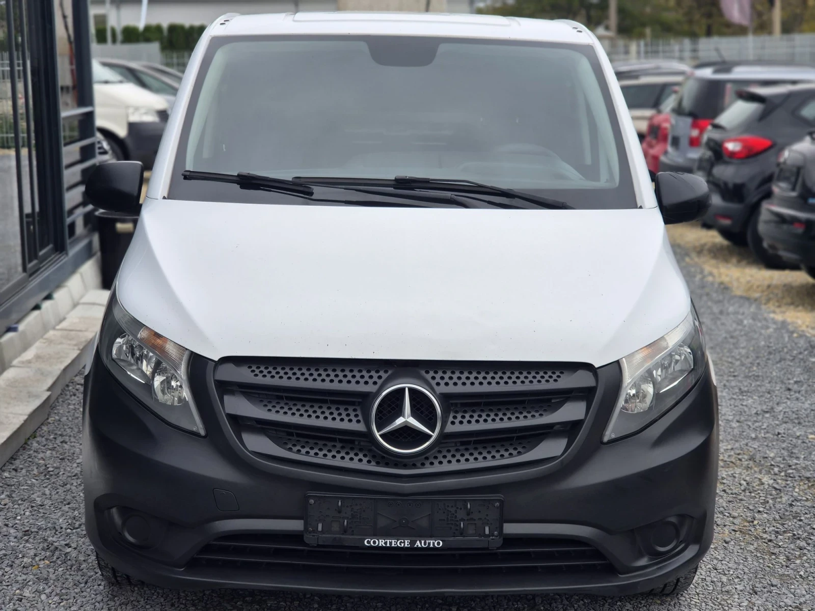 Mercedes-Benz Vito 114CDI , снимка 3 - Бусове и автобуси - 56751080