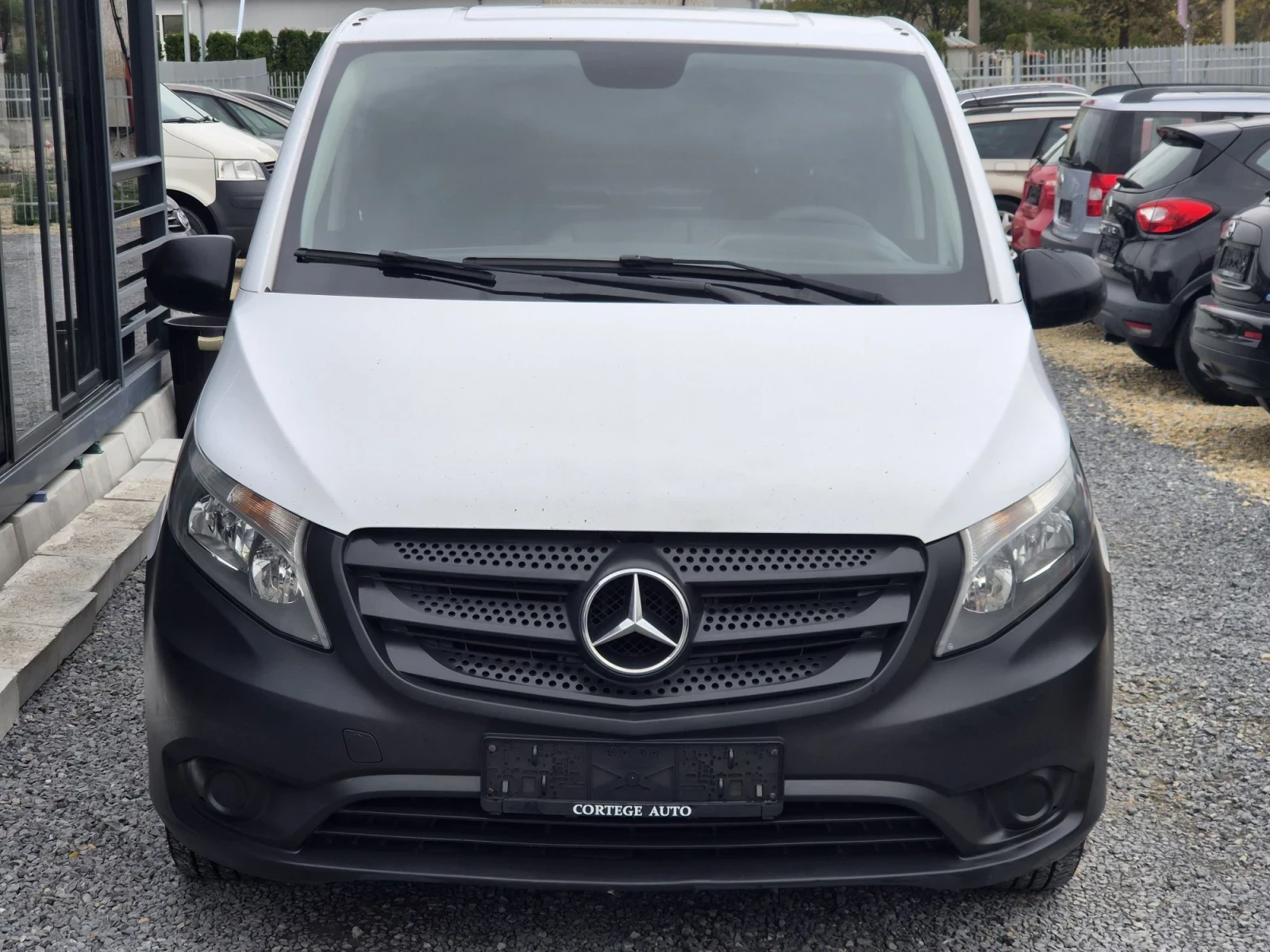 Mercedes-Benz Vito 114CDI , снимка 2 - Бусове и автобуси - 56751080