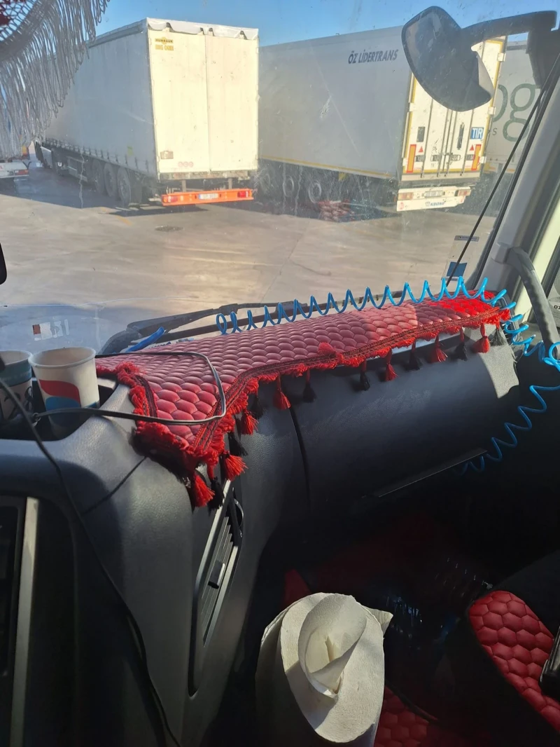 Iveco Stralis 460 EEV, снимка 9 - Камиони - 53043700