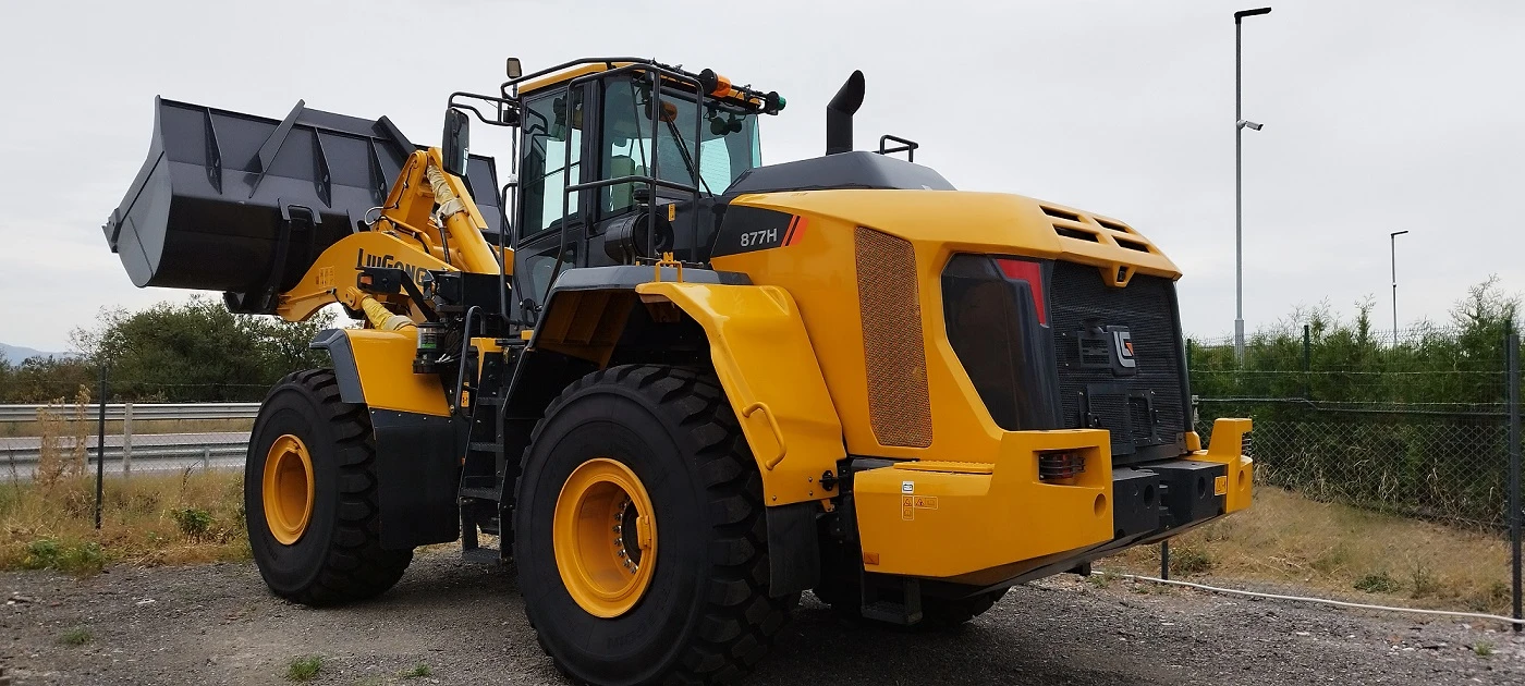 Челен товарач LiuGong 877H, снимка 1