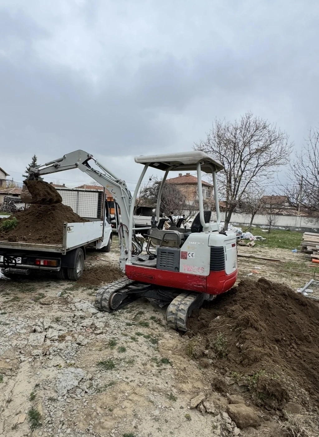 Багер Takeuchi TB016, снимка 2 - Индустриална техника - 53900005