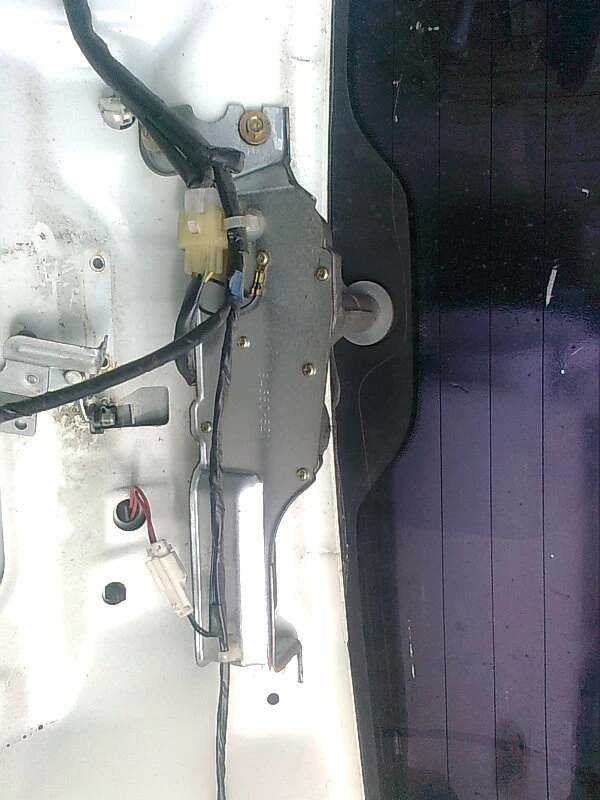 моторче чистачка задна за Субару 02г.