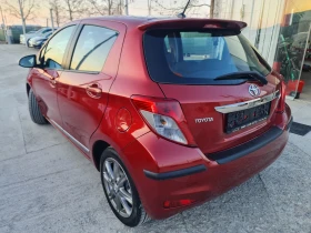 Toyota Yaris 1.33 VVTI Автоматик KeyLess GO Навигация Камера, снимка 2