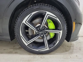 Kia EV6 * GT* CARFAX *    | Mobile.bg    13