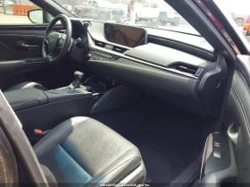 Lexus ES 2.5l 300H - 20900 € / 40876.85 лв. - 56454976 5