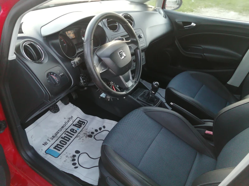 Seat Ibiza 1.2 ITECH 105k 4 цилиндри, снимка 11 - Автомобили и джипове - 44908751