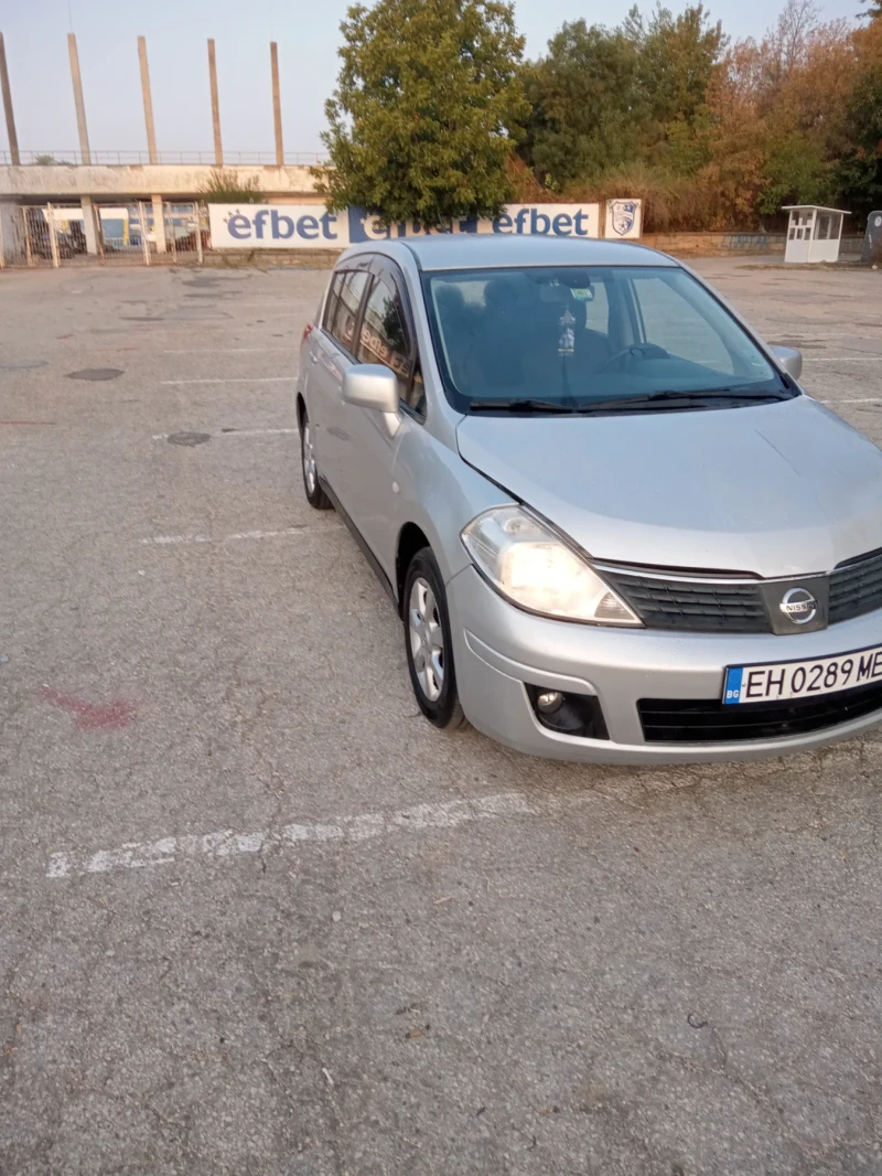 Nissan Tiida, снимка 2 - Автомобили и джипове - 48237728