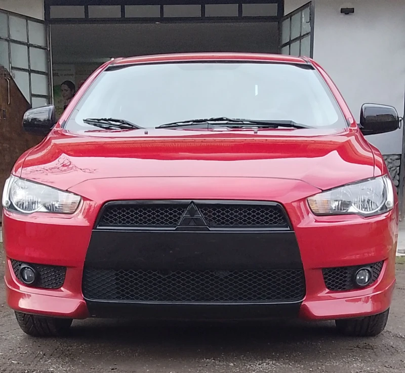 Mitsubishi Lancer, снимка 1 - Автомобили и джипове - 48360652