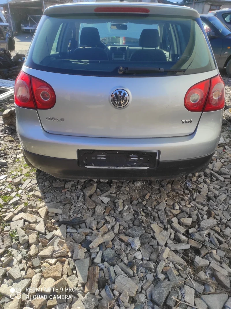 VW Golf 1.9 2.0 TDI, снимка 4 - Автомобили и джипове - 49056376