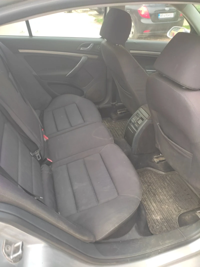 Skoda Octavia, снимка 8 - Автомобили и джипове - 52433584