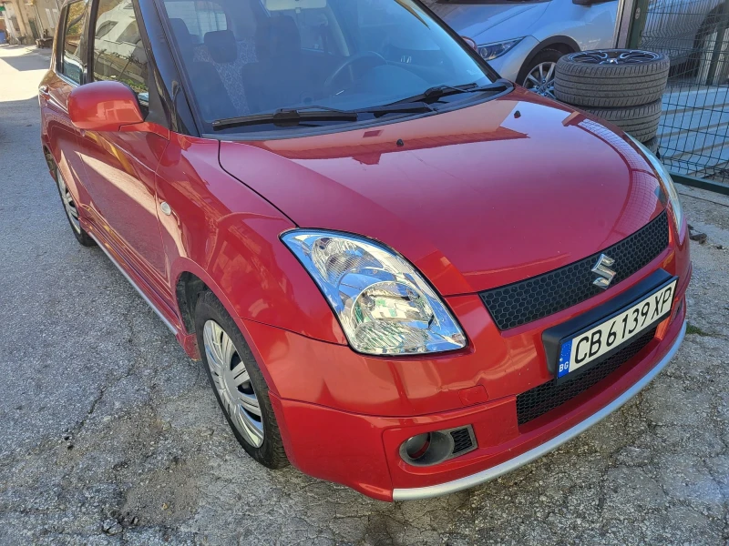 Suzuki Swift 1, 3 бензин, снимка 3 - Автомобили и джипове - 49539755