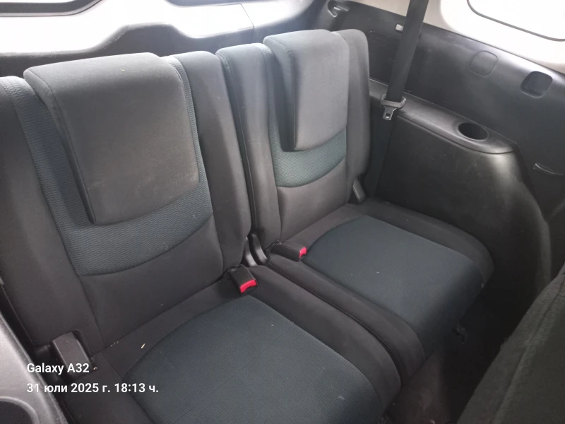 Mazda 5 1.8i/7местен, снимка 9 - Автомобили и джипове - 51208083
