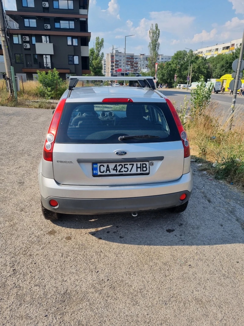 Ford Fiesta, снимка 6 - Автомобили и джипове - 52679003