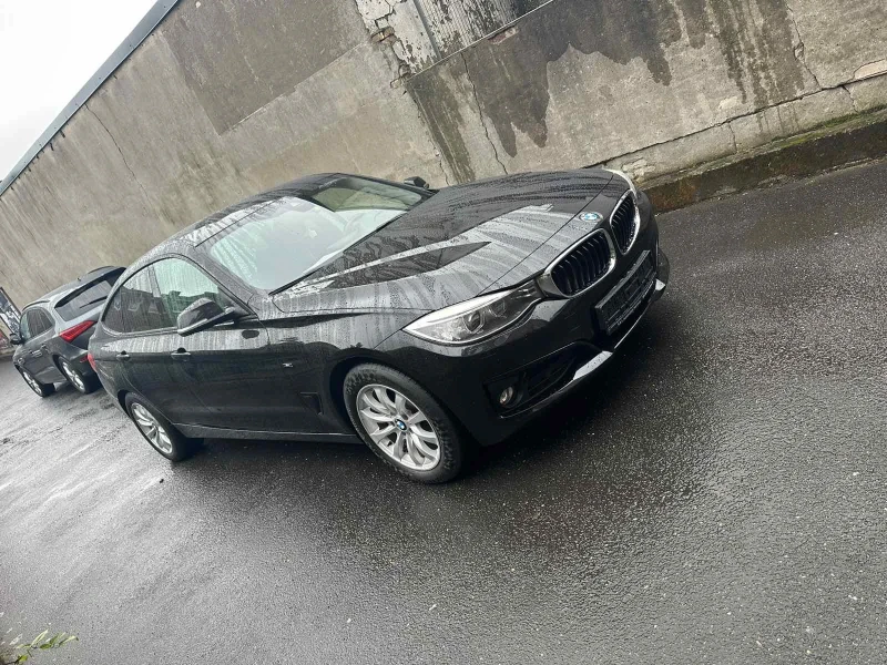 BMW 3gt 320D 184k.c., снимка 15 - Автомобили и джипове - 52623357