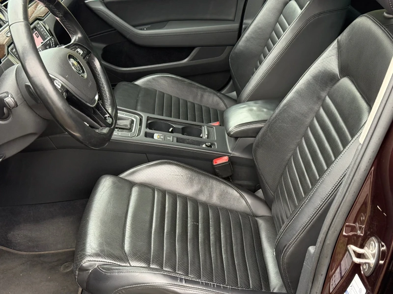 VW Passat R line, DSG, 4motion, Сервизна история, снимка 10 - Автомобили и джипове - 52854787
