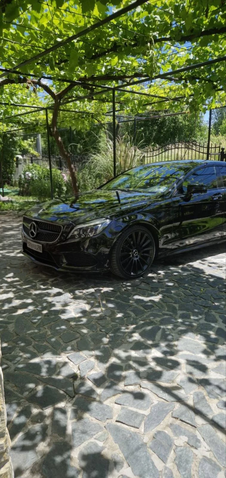 Mercedes-Benz CLS 350 Multibeam/Designo/ActiveSound/AMG, снимка 2 - Автомобили и джипове - 53539256