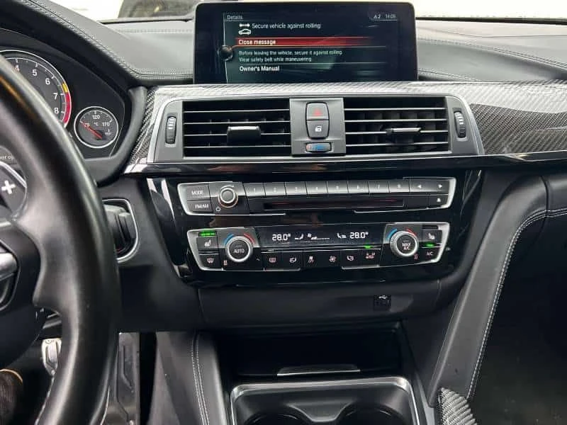 BMW M3 * CARFAX * CARBON PACK * , снимка 16 - Автомобили и джипове - 54132753